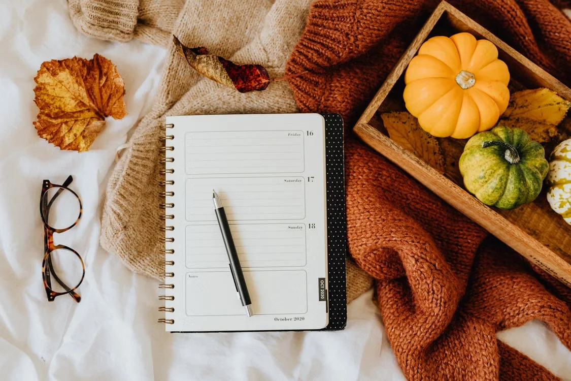 Before bed: Write down one moment you wo (cozy autumn ideas) – autumn lifestyle