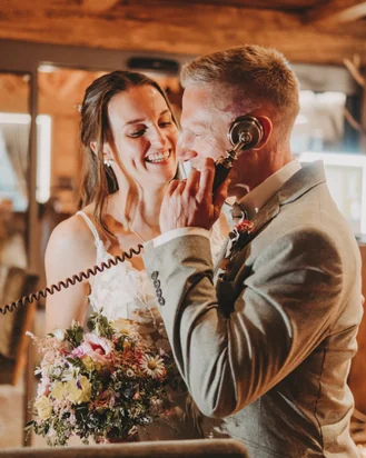 Memoring guestbook video moment special la nuntă