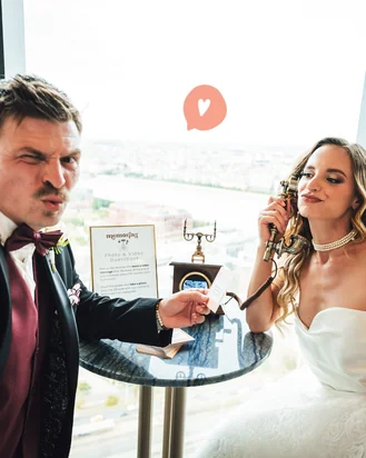 Guestbook video bateria durează minim 8 ore pe pârtia de schi la nuntă pe schiuri